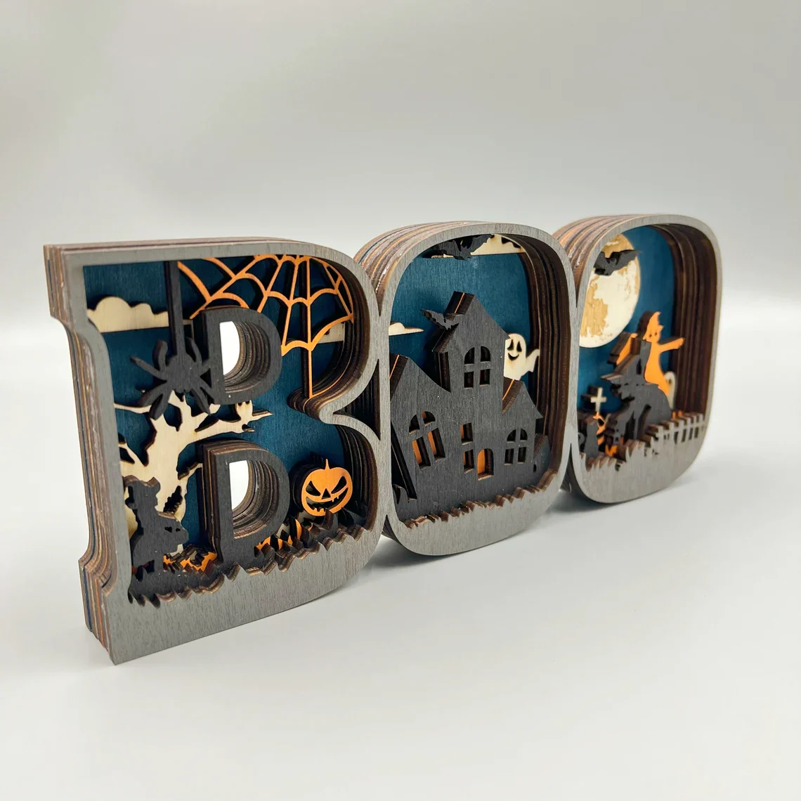 3D Wooden BOO Sign Lamp – Halloween Tabletop & Wall Decoration - Image 4