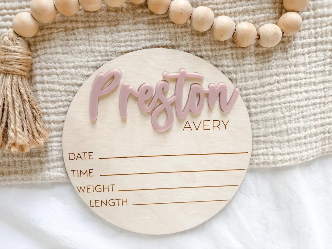 Custom Baby Name Sign for Hospital – Birth Announcement Keepsake - Image 3