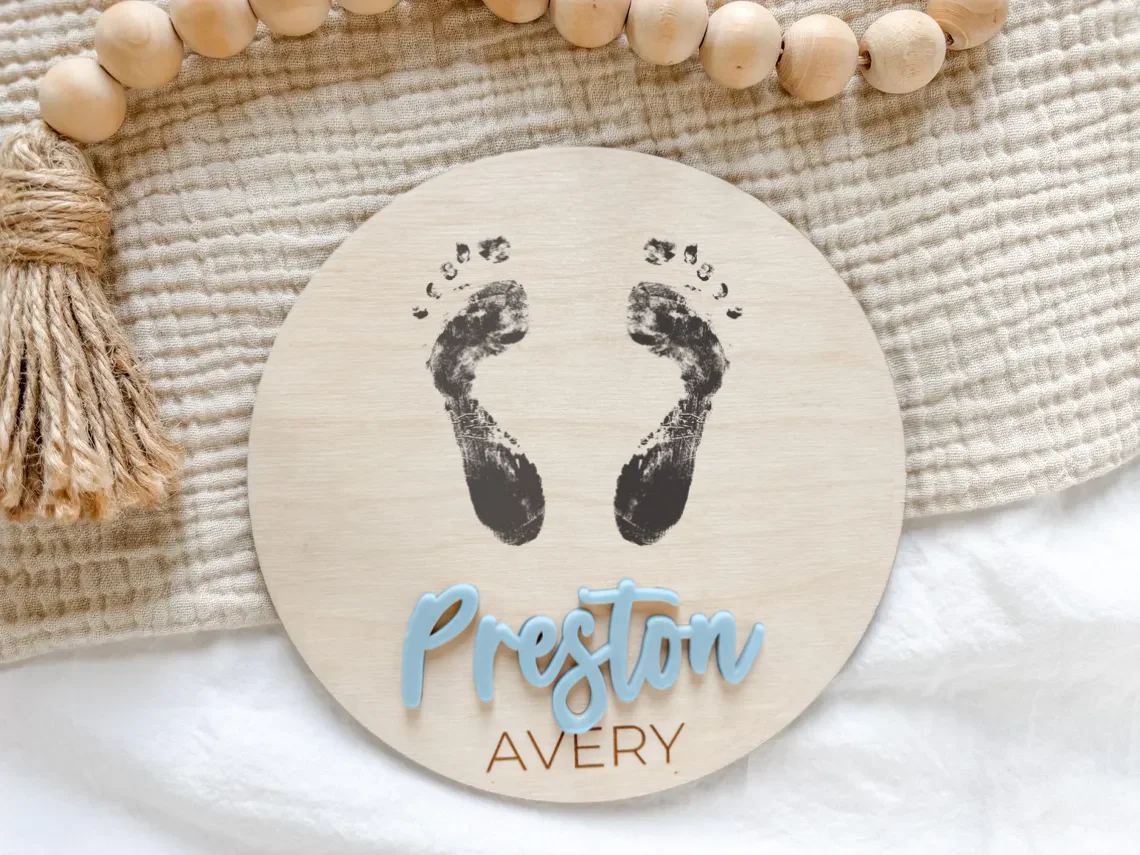 Custom Baby Name Sign for Hospital – Birth Announcement Keepsake - Image 5