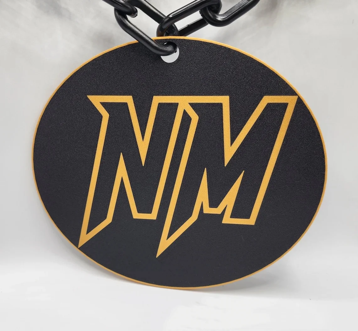 Custom Fan Chain Necklace – Oversized Sports Logo - Image 4
