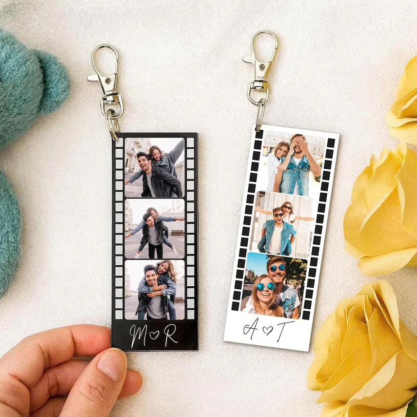 Custom Photo Strip Keychain – Couple & Best Friend Set (2pcs Option) - Image 3