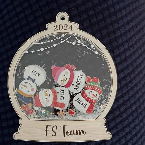 Custom Snowman Family Shaker Ornament 2025 | Personalized Christmas - Image 7