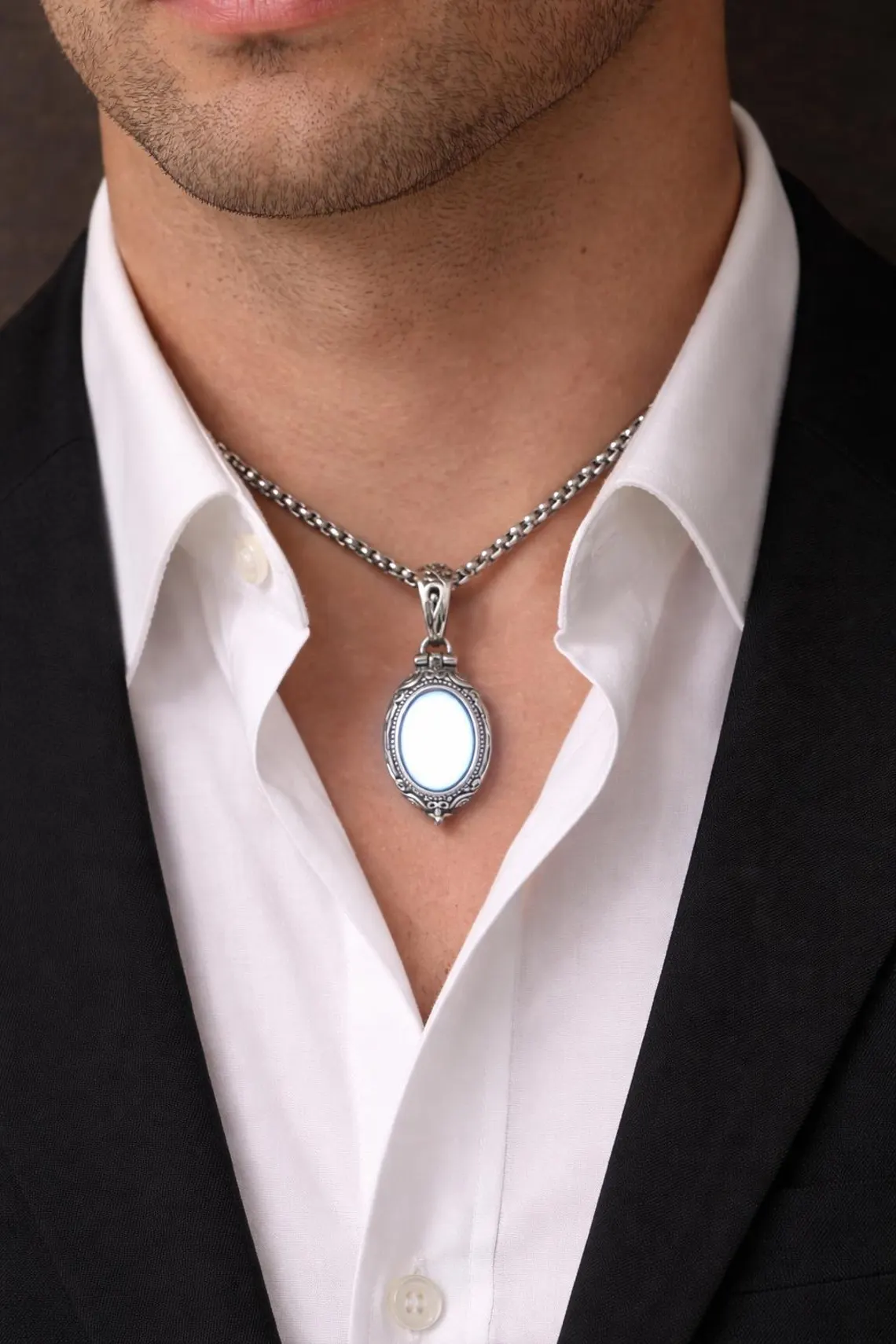 Luna Lume Glow Necklace | Magnetic Light Moon Pendant Jewelry - Image 2