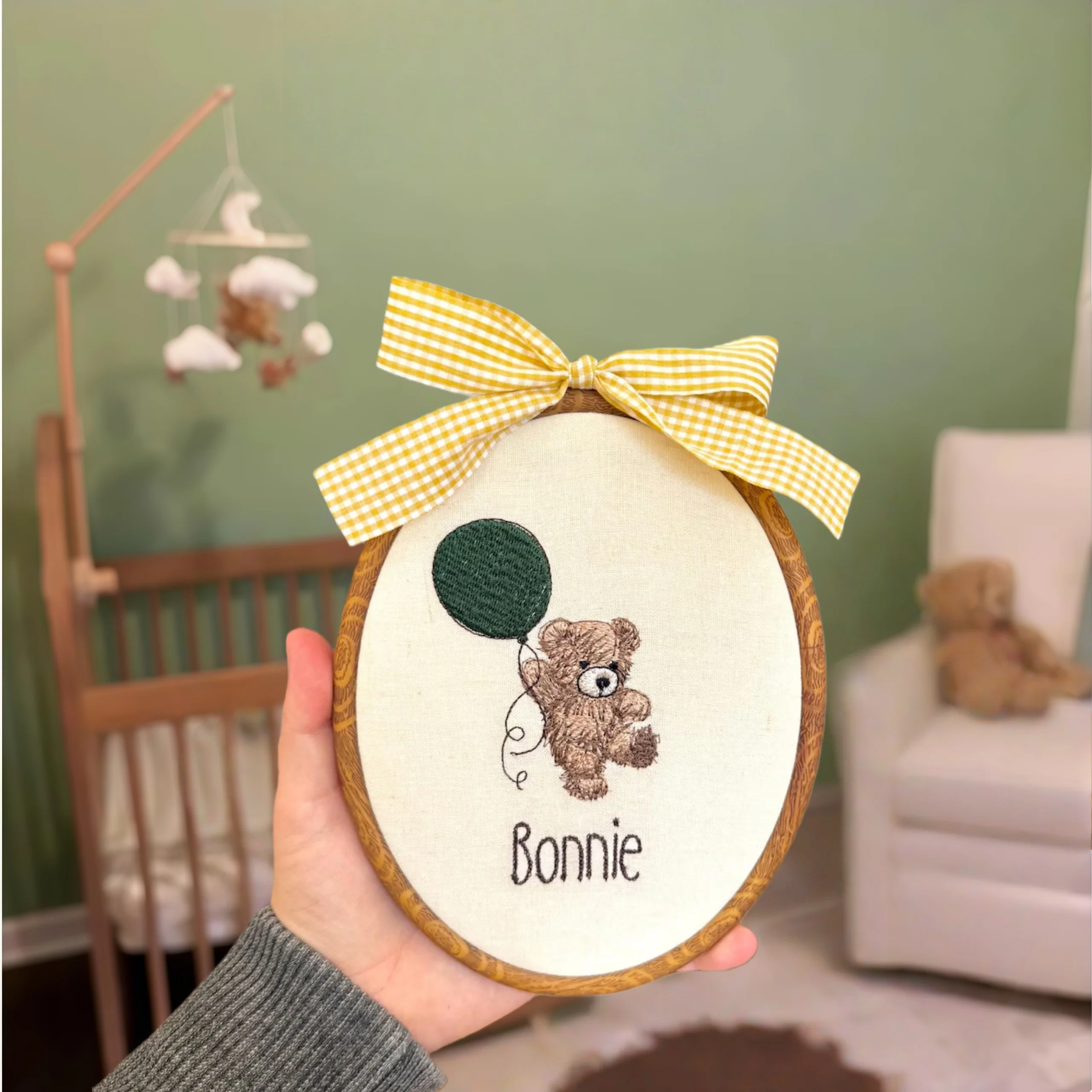 Oval Baby Name Embroidered Sign – Personalized Teddy & Balloon Décor - Image 2