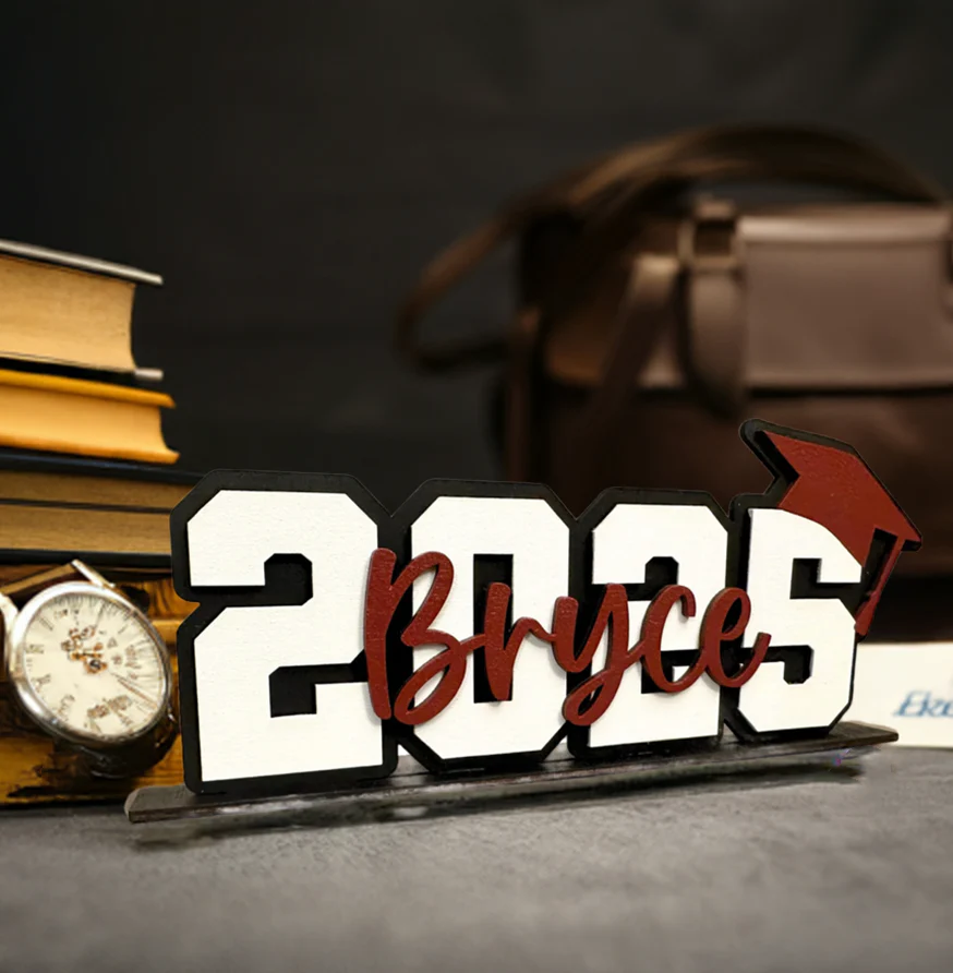Personalized 2025 Wooden Graduation Sign – Custom Party Decor 🎓 - Image 6