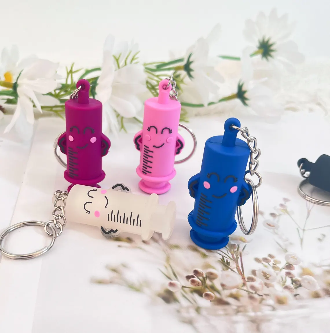 Personalized Ampoule Opener – Cute Gift for Nurse or Paramedic Keychain - Image 3