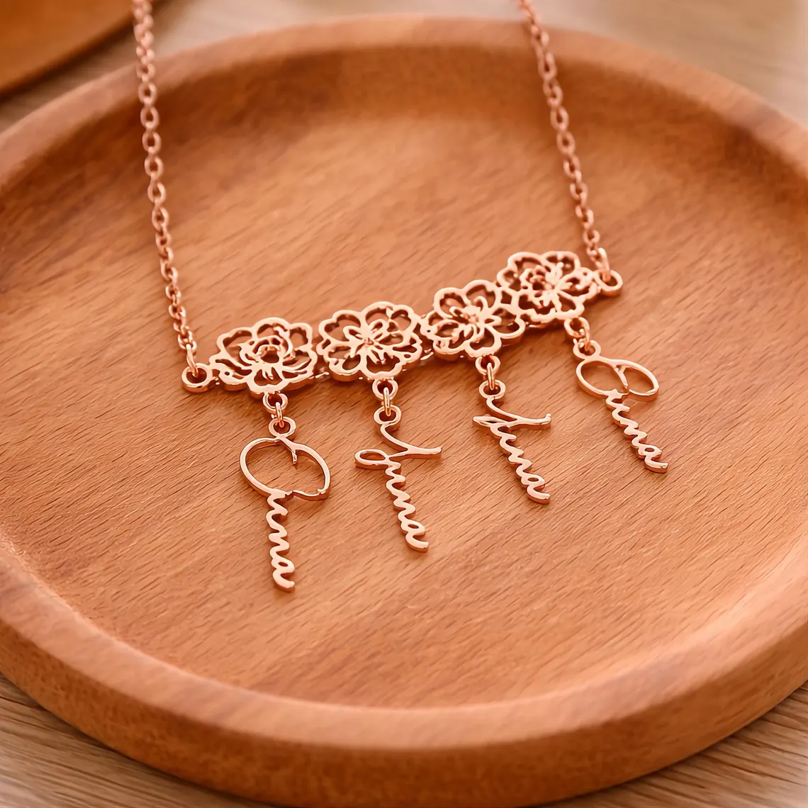 Personalized Birth Flower Necklace (1–8 Names) | Family Jewelry Gift - Image 2