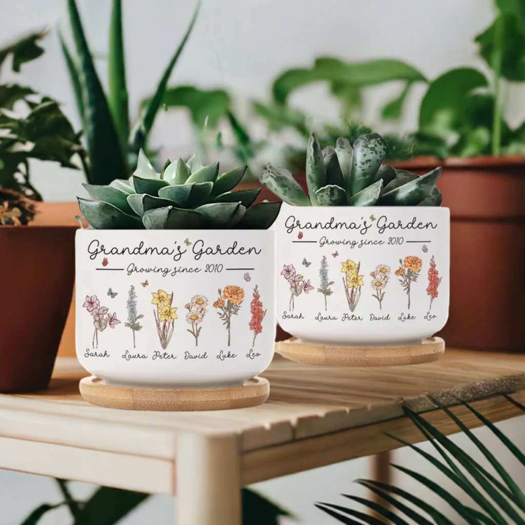 Personalized Birth Flowers Vase - Custom Family Names Vase/Pot/Mug, Plant Lover Gift - Image 8