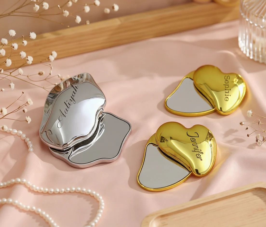 Personalized Compact Mirror – Bridesmaid Gift