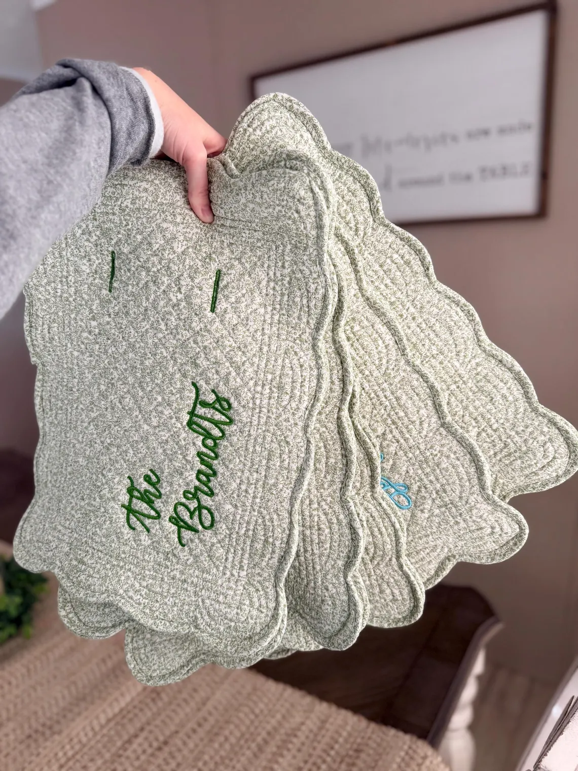 Personalized Casserole Dish Cover – Embroidered Quilted Gift - Image 4