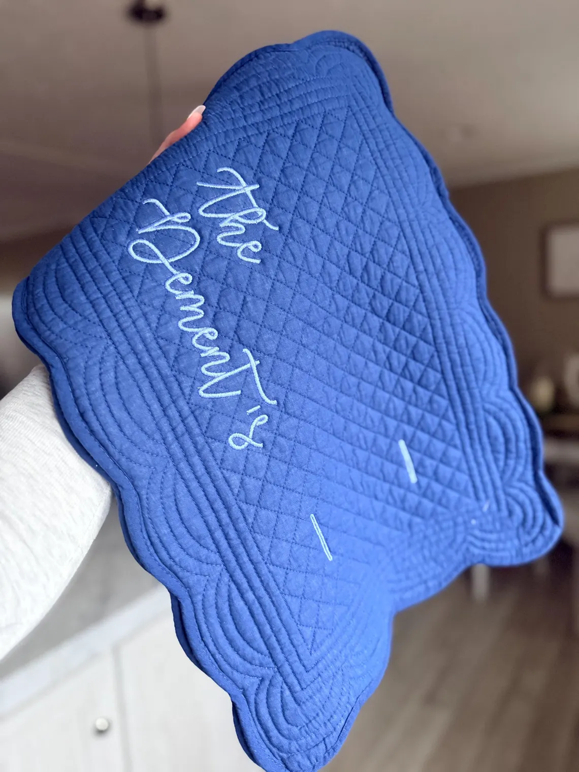 Personalized Casserole Dish Cover – Embroidered Quilted Gift - Image 6