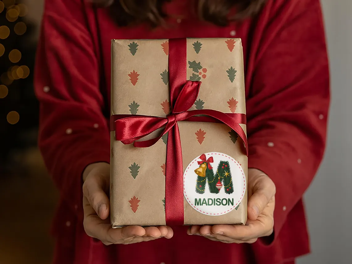 Personalized Christmas Round Stickers | Kids Name Gift Labels 2025 - Image 3