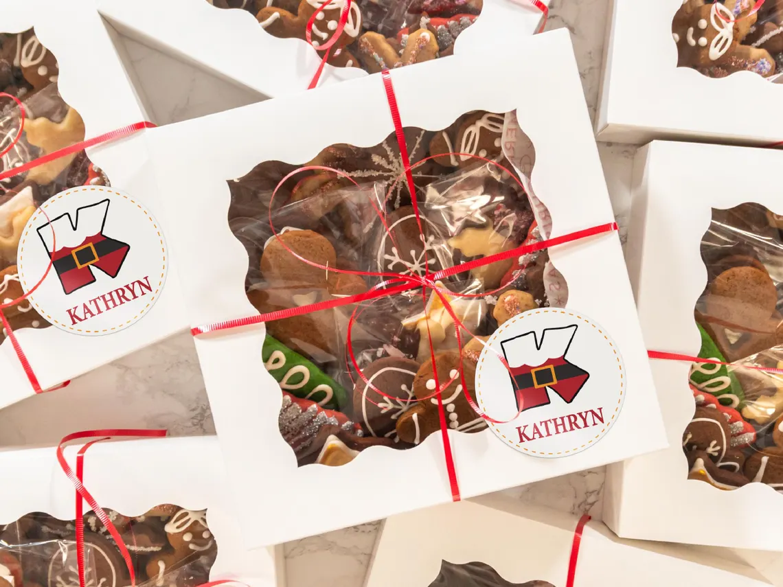 Personalized Christmas Round Stickers | Kids Name Gift Labels 2025 - Image 5