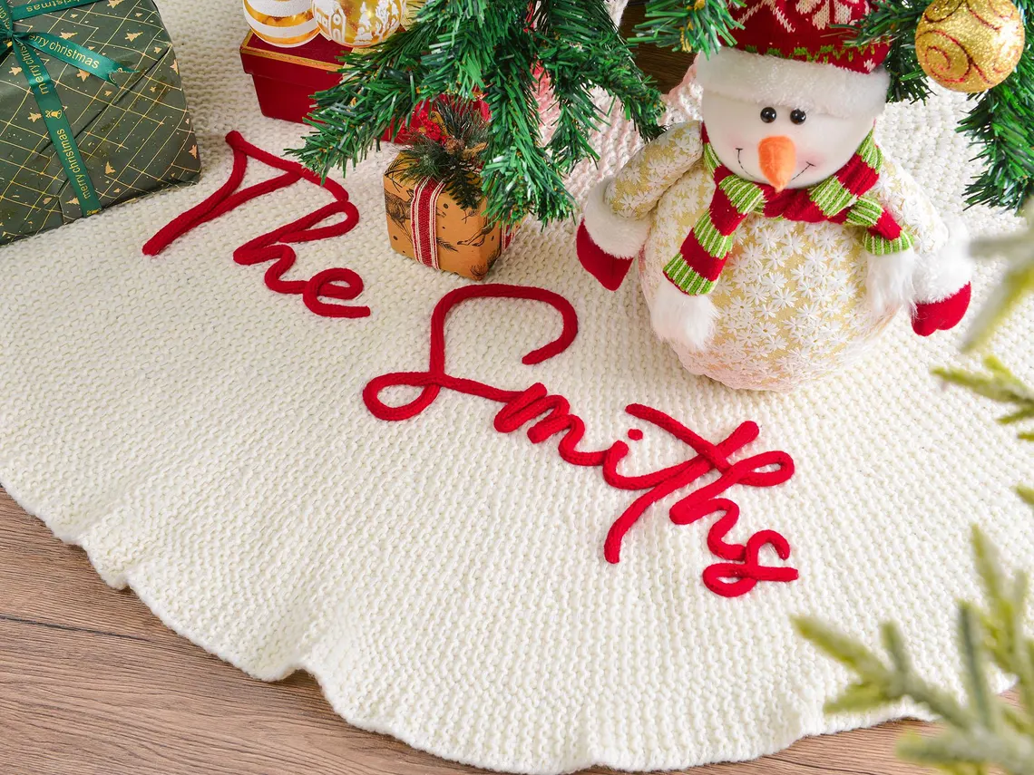 Personalized Christmas Tree Skirt – Family Holiday Home Decor - Image 3
