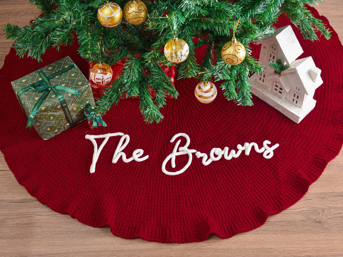 Personalized Christmas Tree Skirt – Family Holiday Home Decor - Image 5