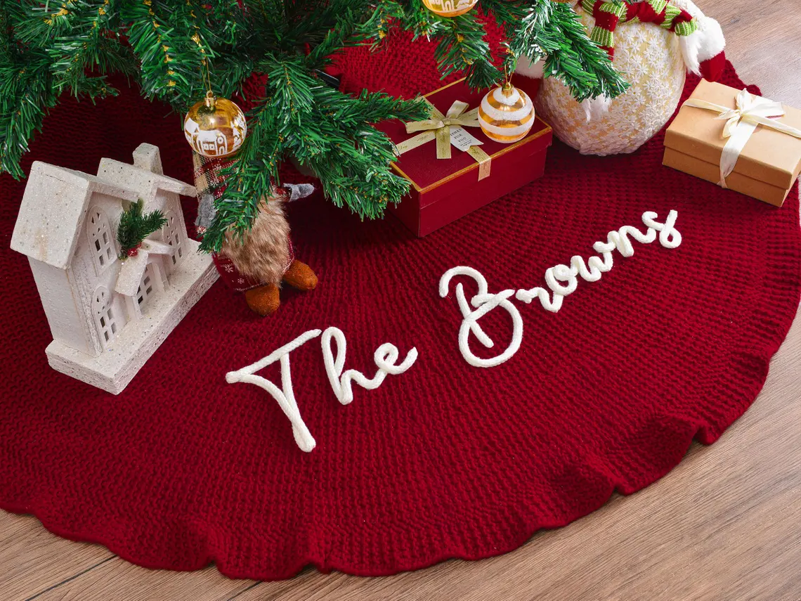 Personalized Christmas Tree Skirt – Family Holiday Home Decor - Image 6