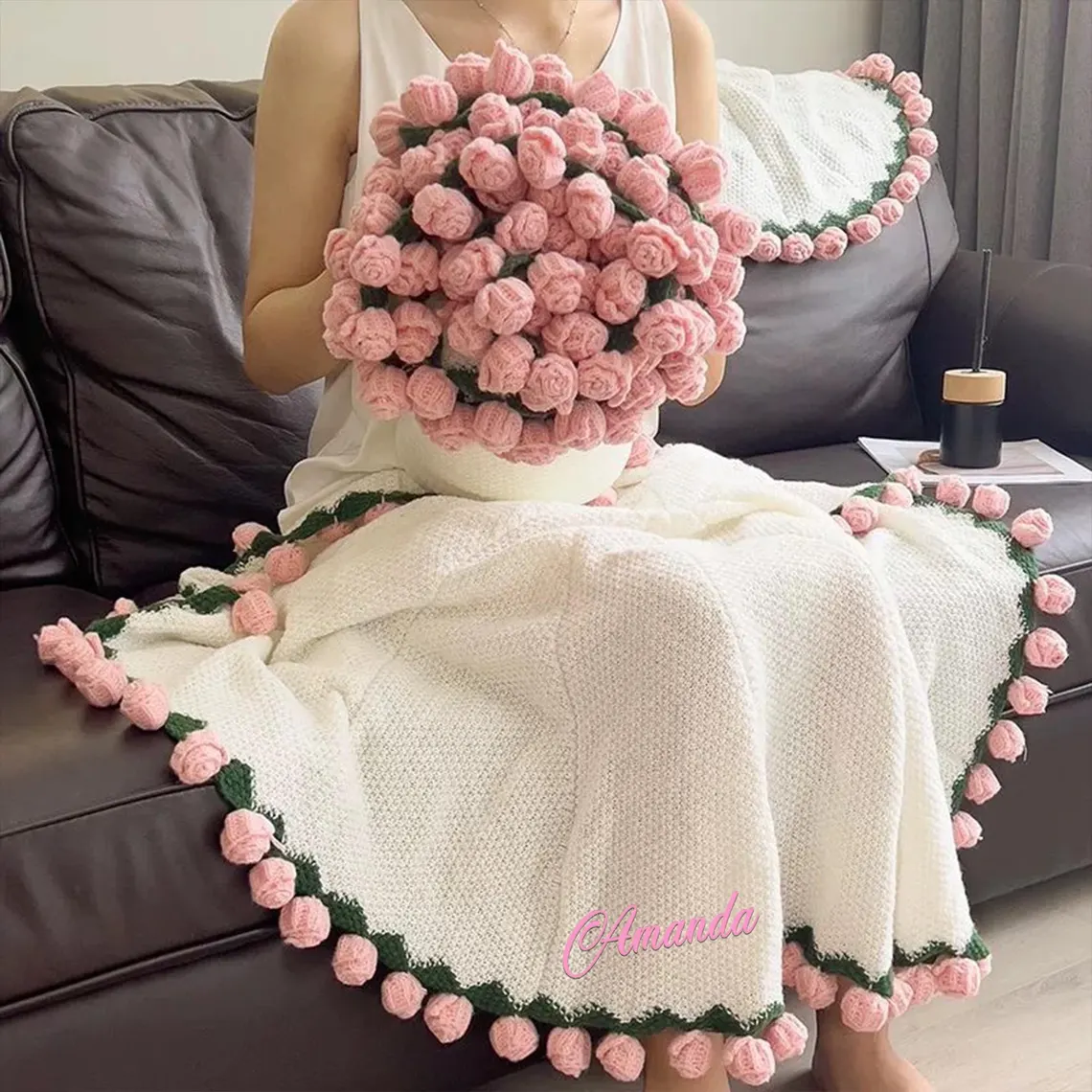 Personalized Crochet Rose Bouquet Blanket with Embroidered Name - Image 5