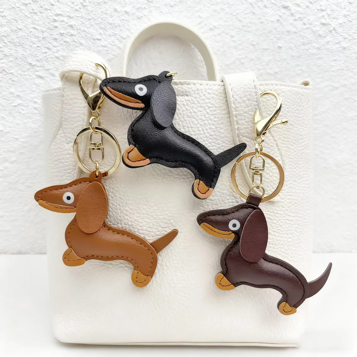 Personalized Dachshund Keychain | Custom Name & Initial Keyring - Image 2