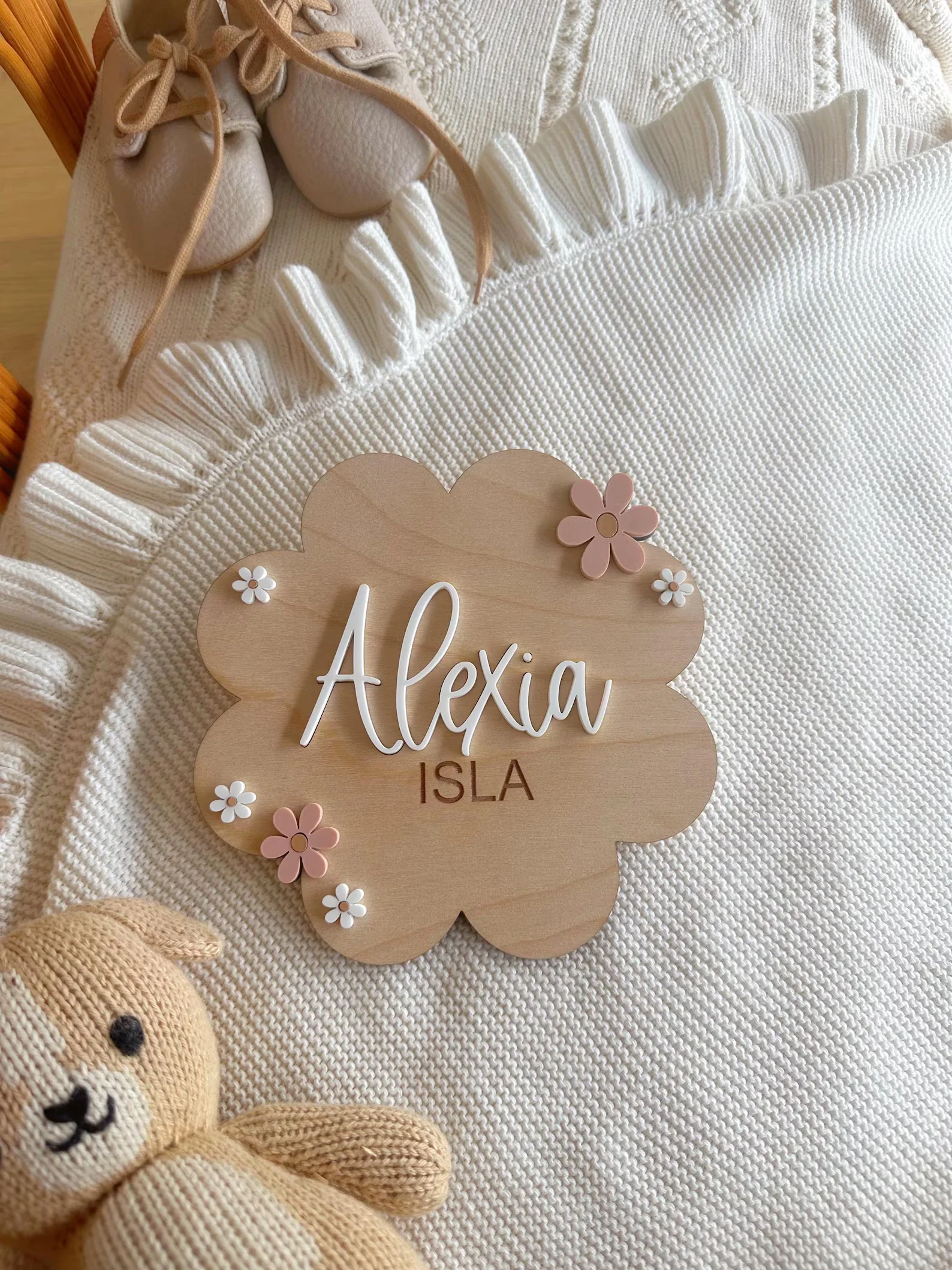 Personalized Daisy Baby Birth Sign | Wooden Name & Birth Plaque - Image 3