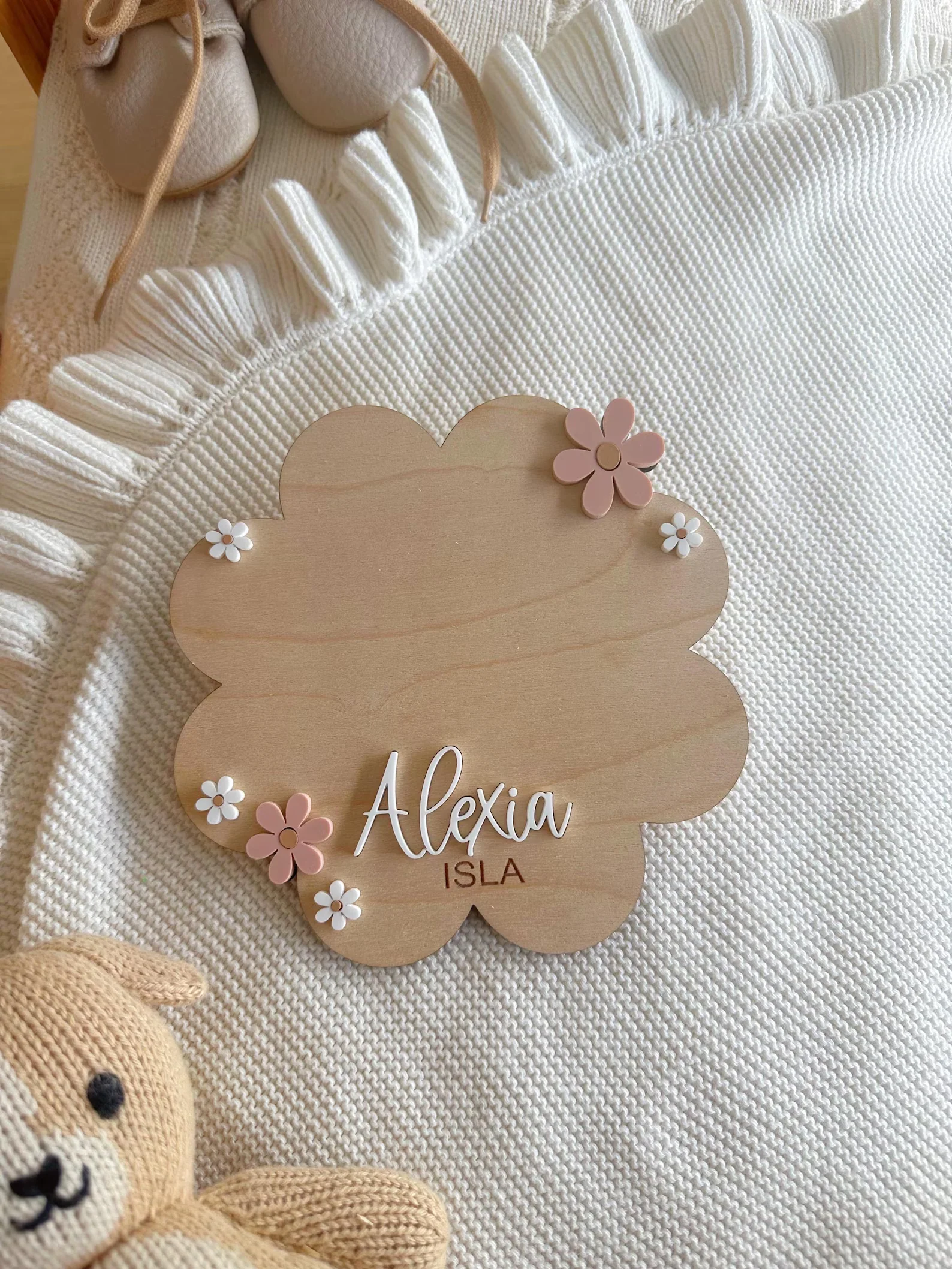 Personalized Daisy Baby Birth Sign | Wooden Name & Birth Plaque - Image 4