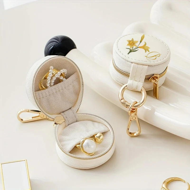 Personalized Mini Ring Holder – Birth Flower Travel Jewelry Case & Bridesmaid Gift - Image 4