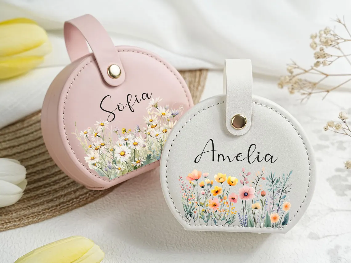 Personalized Jewelry Box with Wild Flower | Bridesmaid & Travel Gift - Image 4