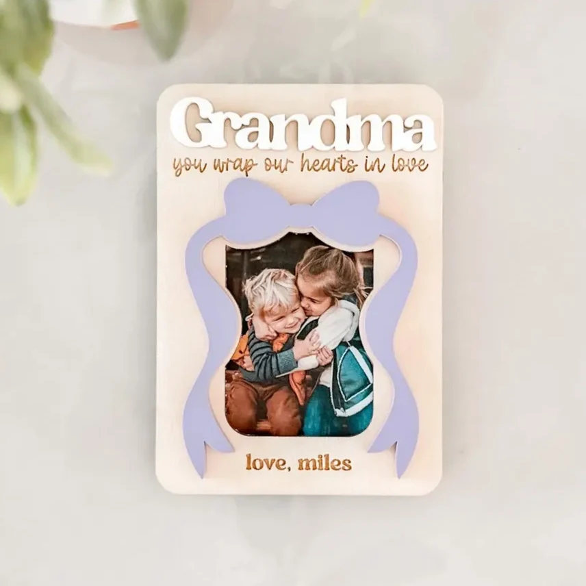 Personalized Wooden Photo Frame Fridge Magnet – Custom Name Gift for Family - Image 4